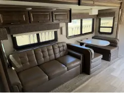 2020 ENTEGRA COACH ACCOLADE 37L