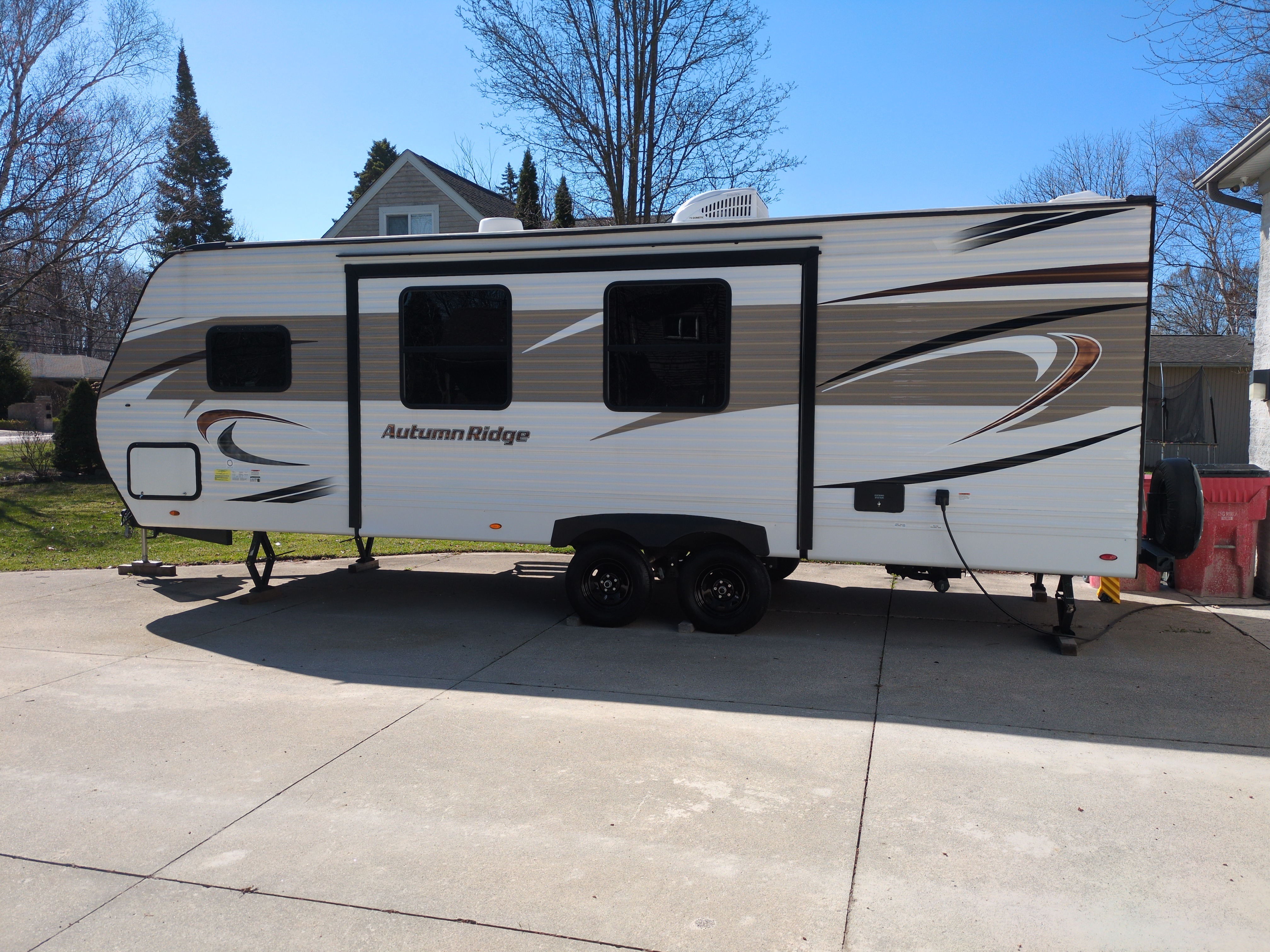 2022 Starcraft AUTUMN RIDGE 26BHS RV