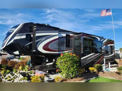 2023-2025 Grand Design Momentum 399TH Fifth Wheels For Sale - RV Trader