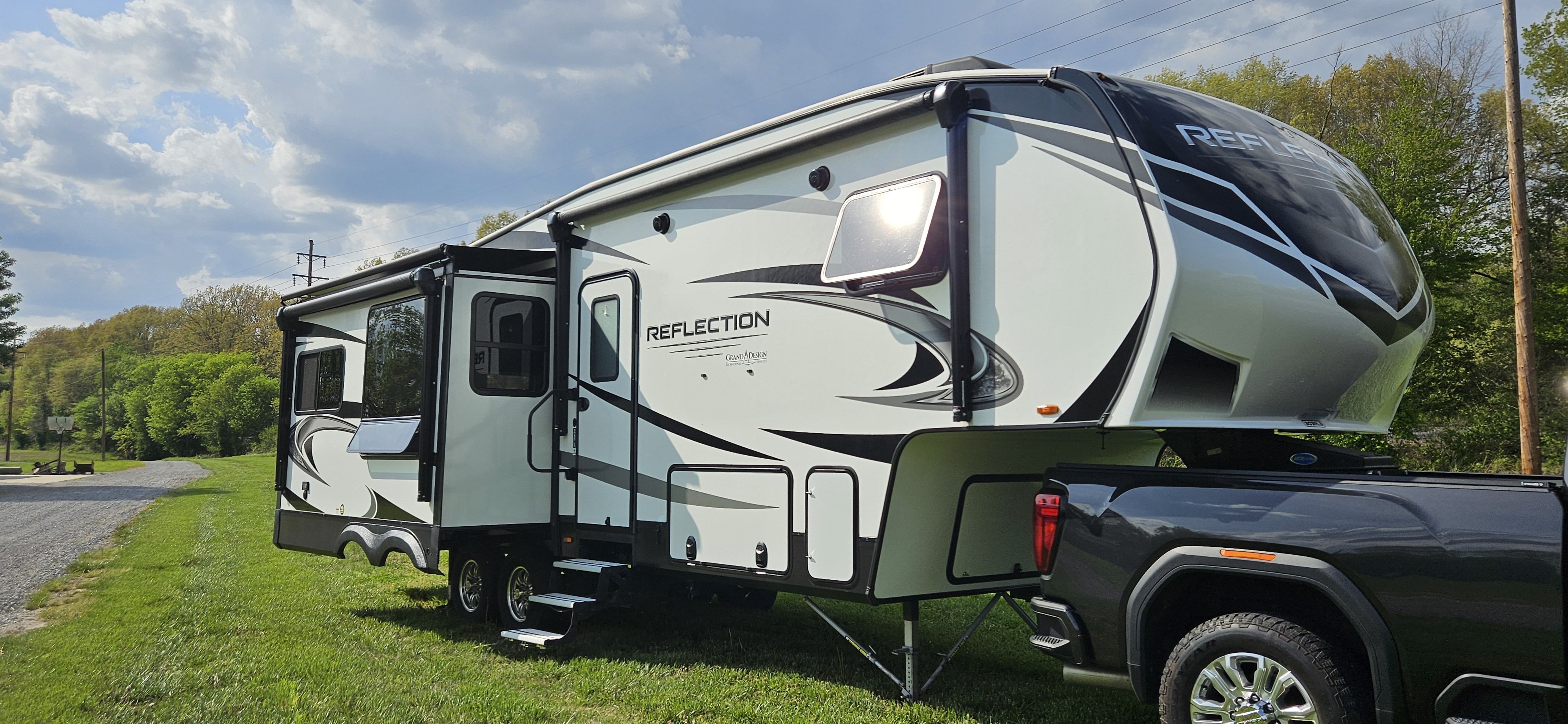 2021 Grand Design REFLECTION 303RLS in west paducah KY