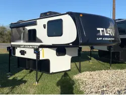 2026 Travel Lite Up Country 775U