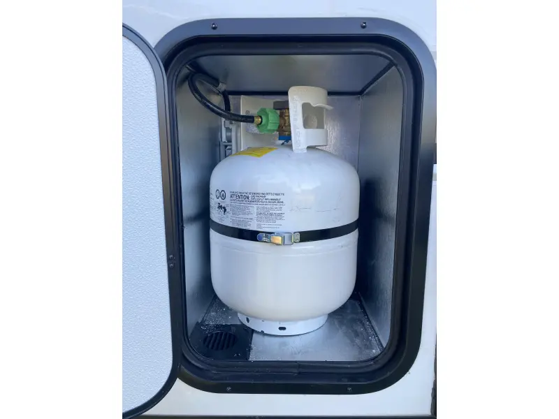 2026 Travel Lite Up Country 775U