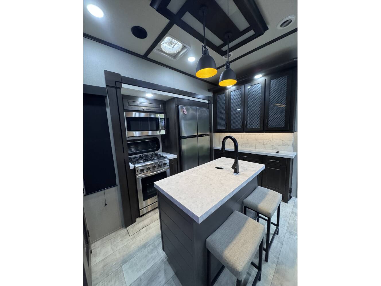 A photo of this 2022 Grand Design MOMENTUM 397TH