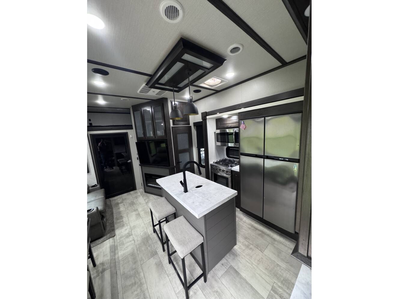 A photo of this 2022 Grand Design MOMENTUM 397TH