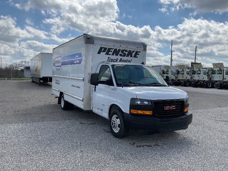 2021 GMC SAVANA in Flint, MI
