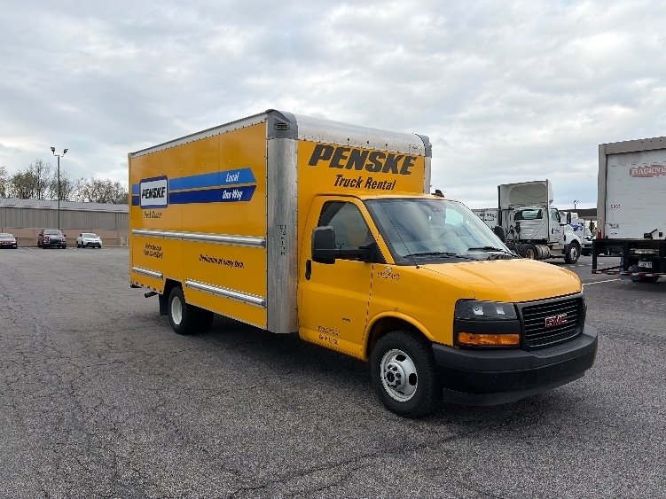 2022 GMC SAVANA in Akron, OH