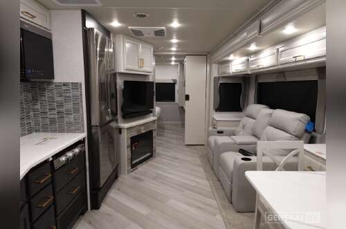 2026 Fleetwood BOUNDER 33C in elizabetown PA