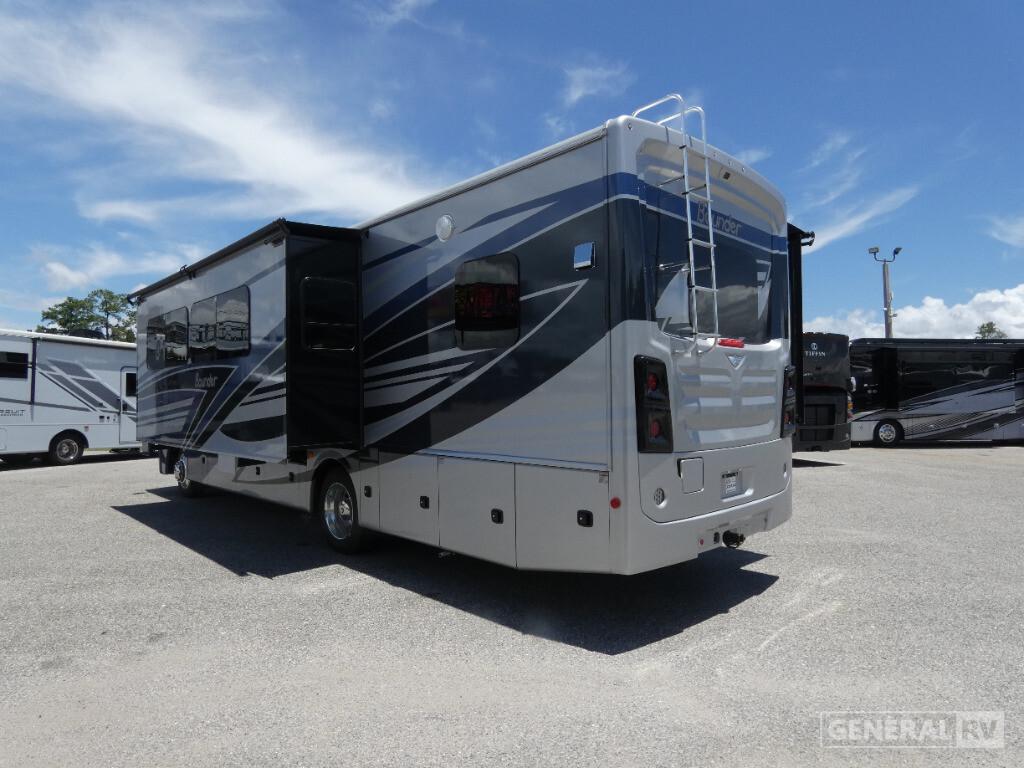2026 Fleetwood BOUNDER 33C in orange park FL
