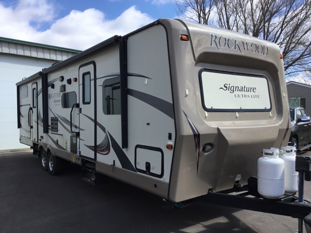 2015 Forest River Rv Rockwood Signature Ultra Lite 8312SS RV