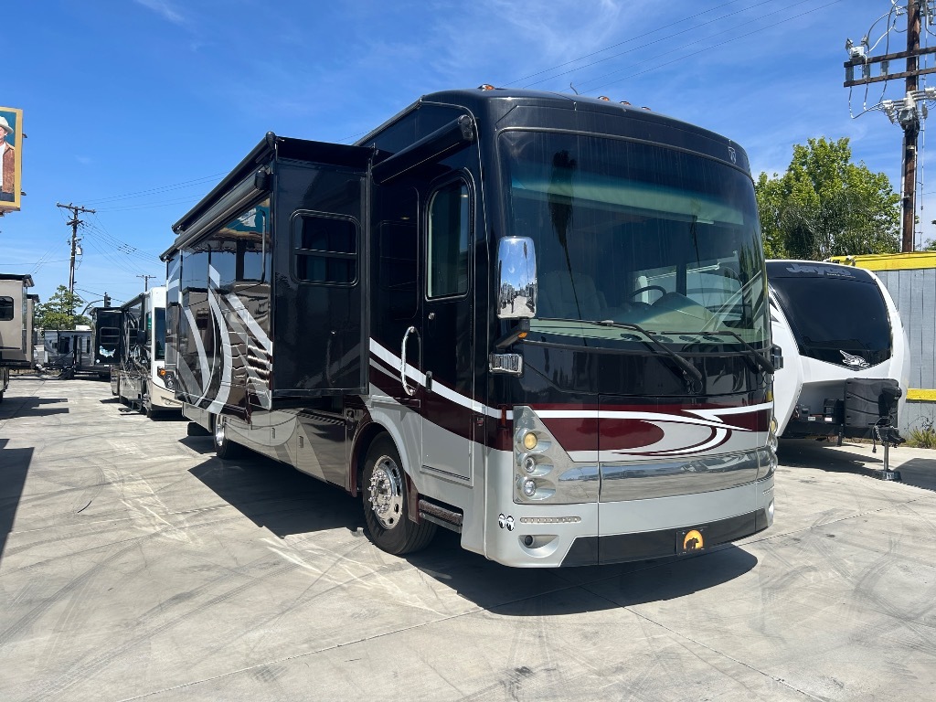 2015 Thor Motor Coach Tuscany XTE 36MQ in moreno valley CA