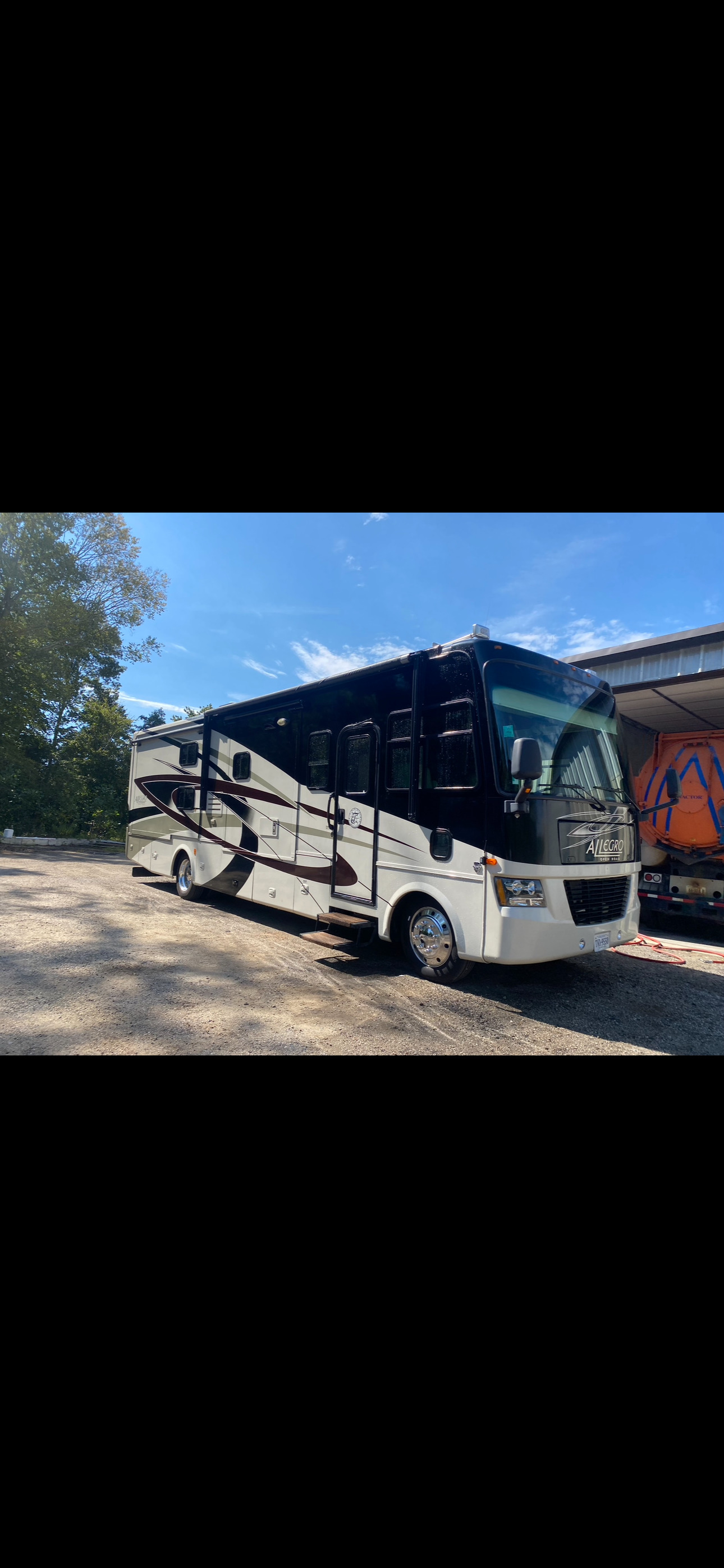 2010 Tiffin Motorhomes ALLEGRO OPEN ROAD 35QBA in toano VA