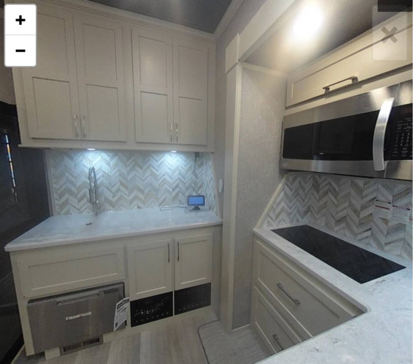 A photo of this 2022 Luxe TOY HAULER 48FB