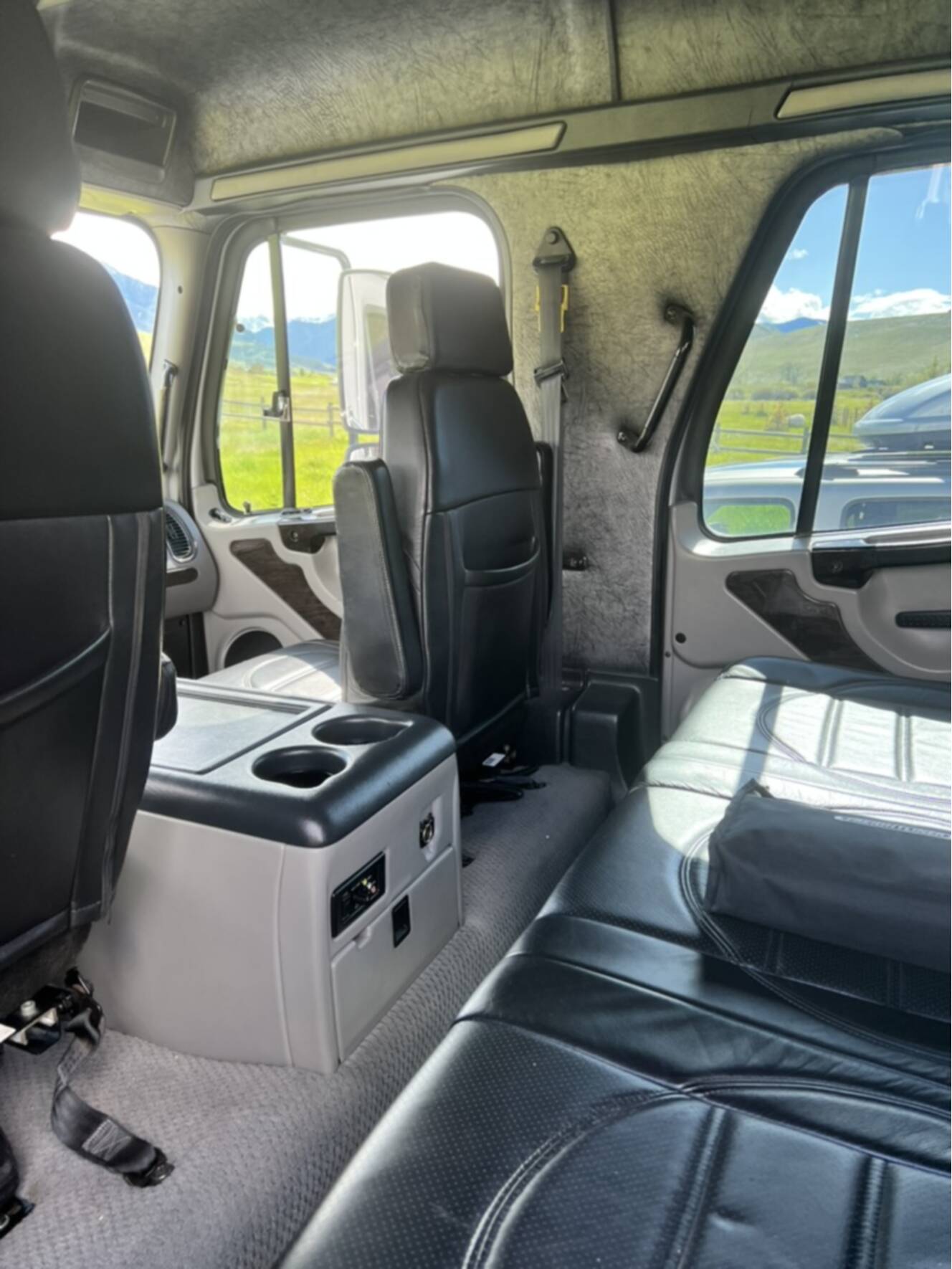 A photo of this 2022 Luxe TOY HAULER 48FB
