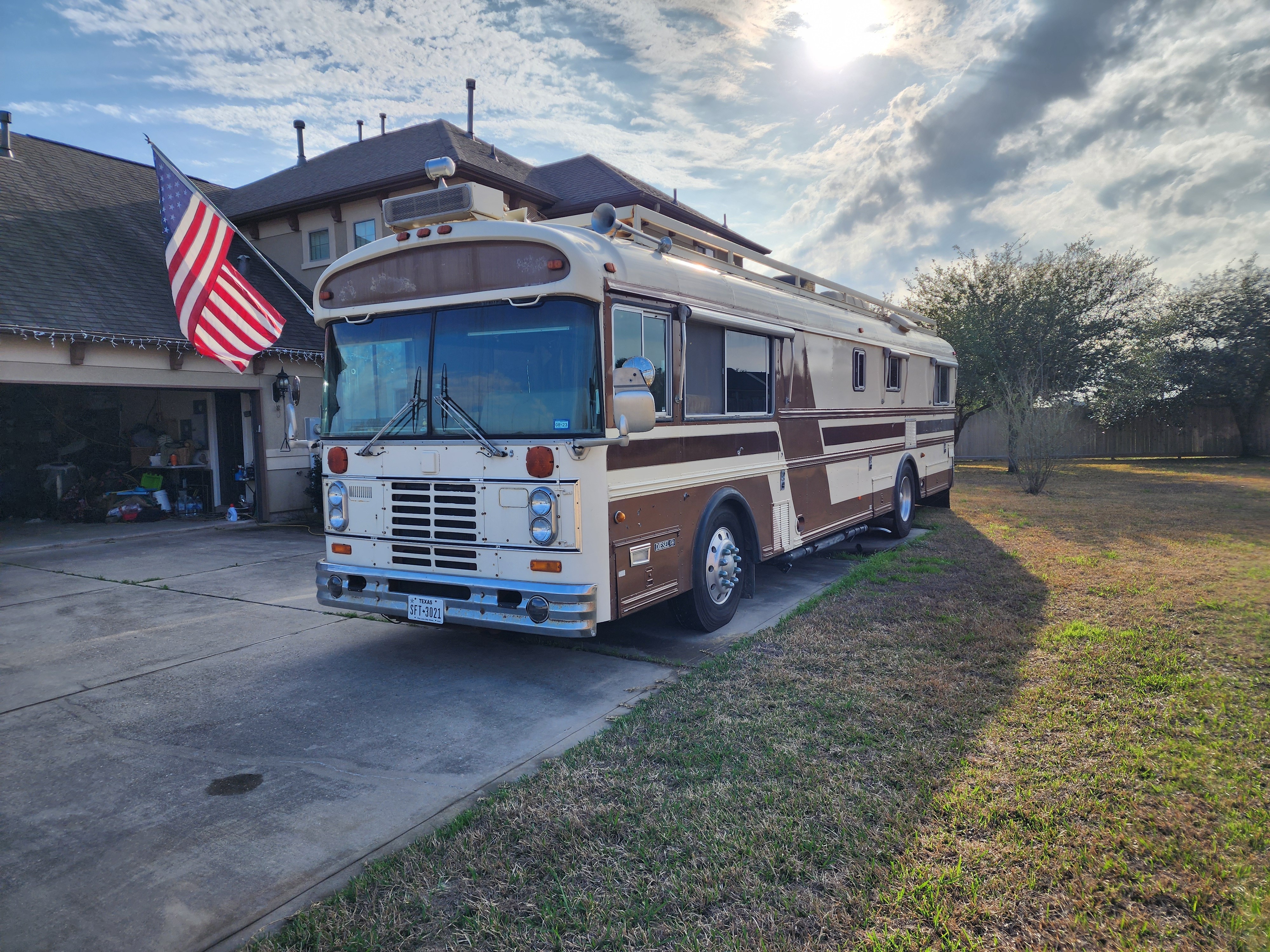 1983 Blue Bird 35fc RV