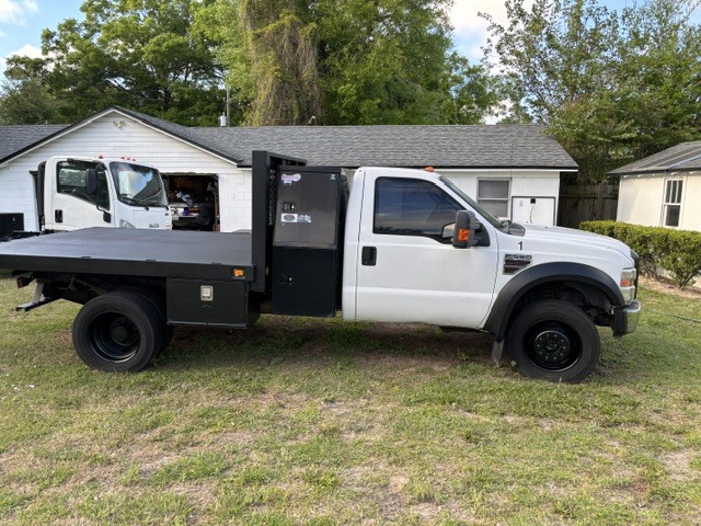 2008 FORD F550 XL XL in Jacksonville, FL