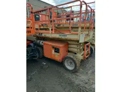 2004 JLG 260MRT