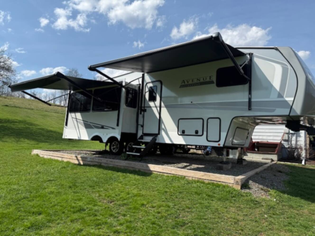 A photo of this 2025 Alliance Rv AVENUE ALL-ACCESS SERIES 29RL