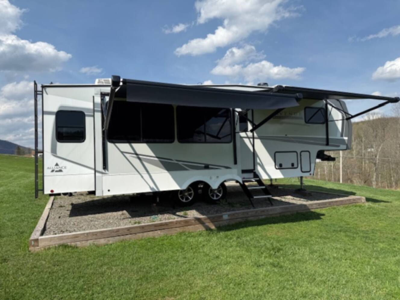A photo of this 2025 Alliance Rv AVENUE ALL-ACCESS SERIES 29RL
