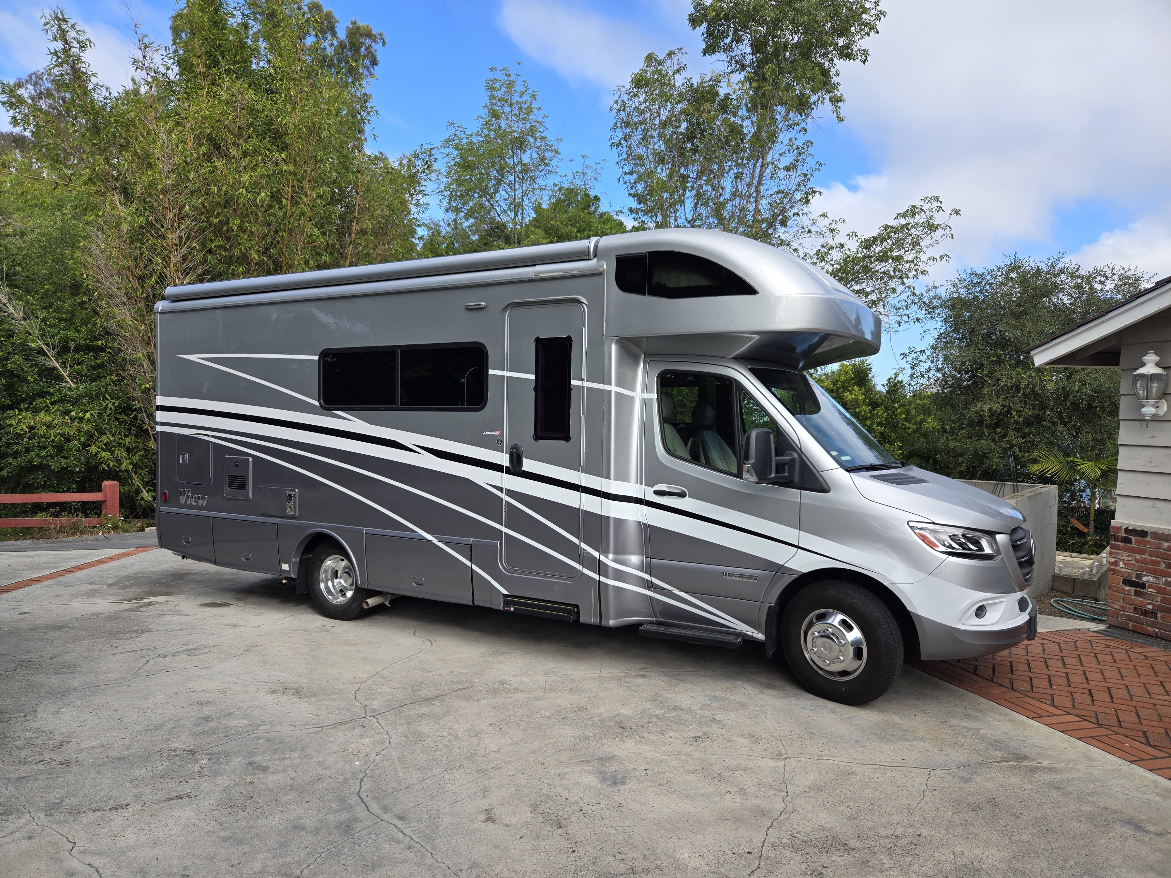 2023 Winnebago VIEW 24D RV