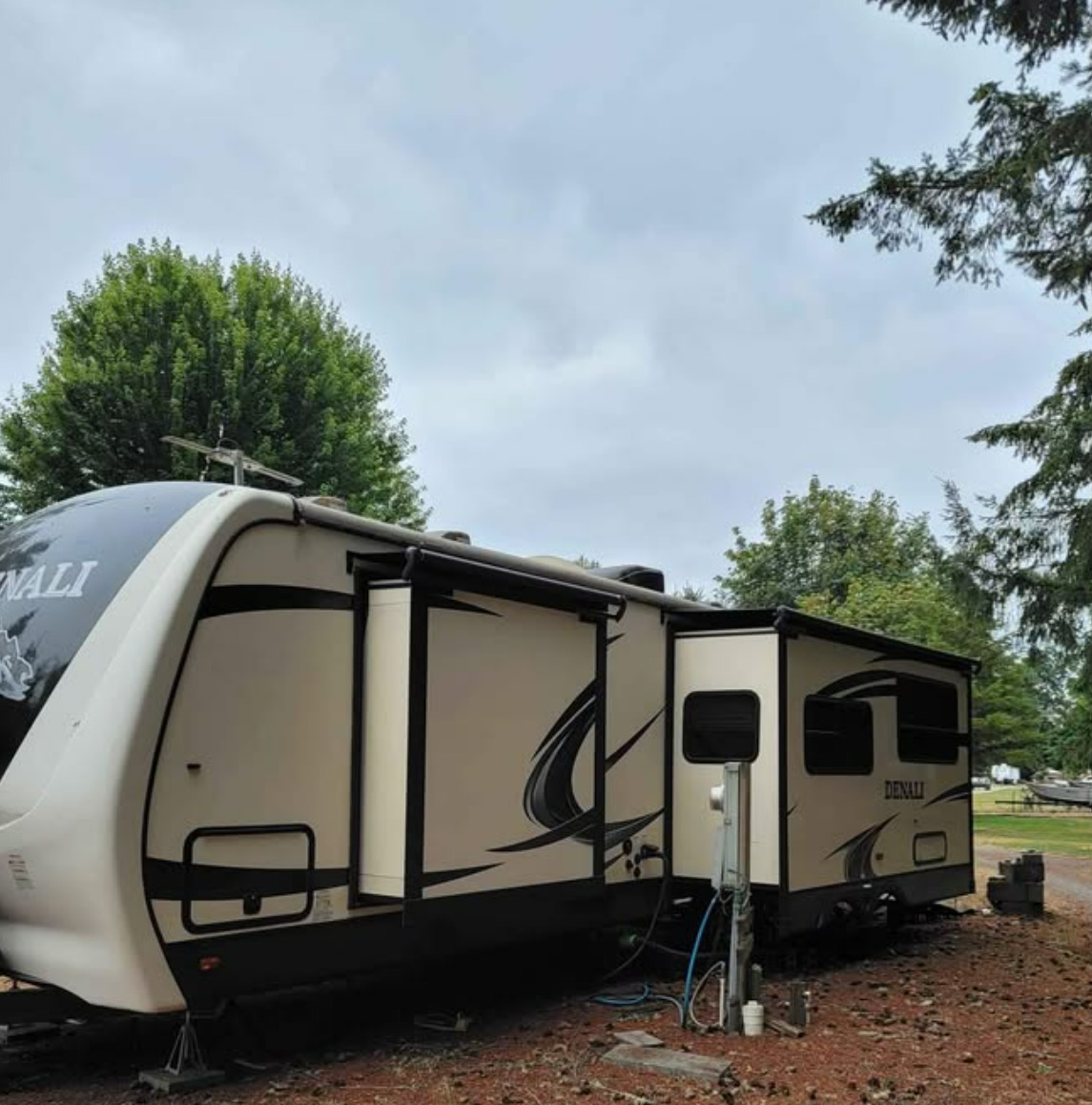 2015 Dutchmen DENALI 289RK RV