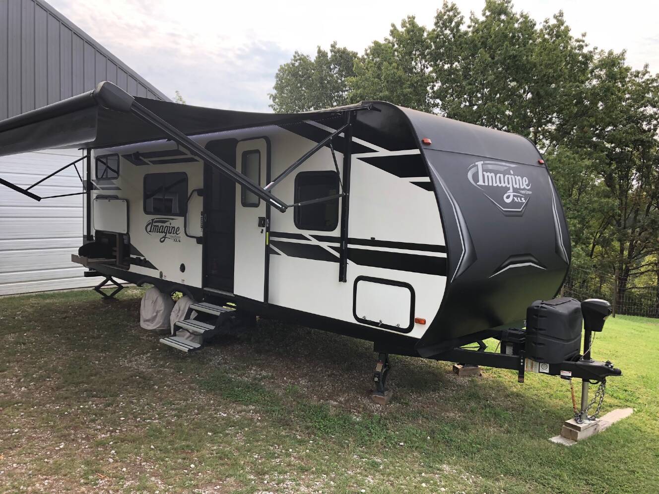 A photo of this 2021 Grand Design IMAGINE XLS 23BHE