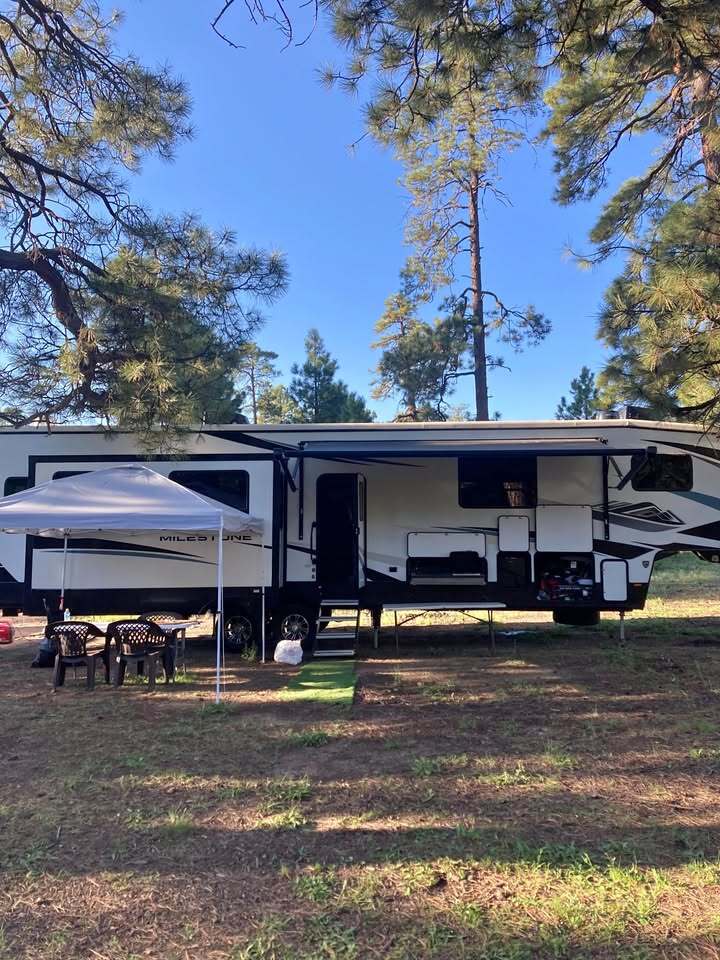 2022 Heartland MILESTONE 377MB in phoenix AZ