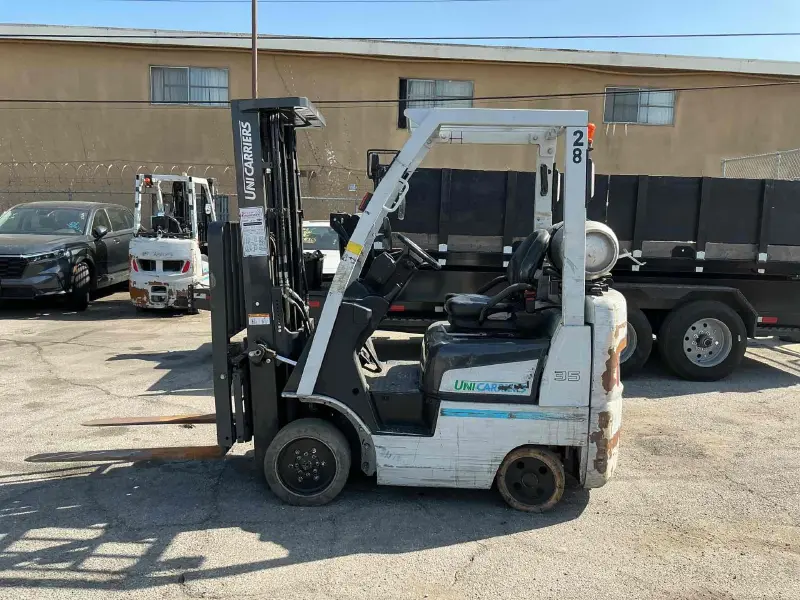 2020 UNICARRIER CF35LP