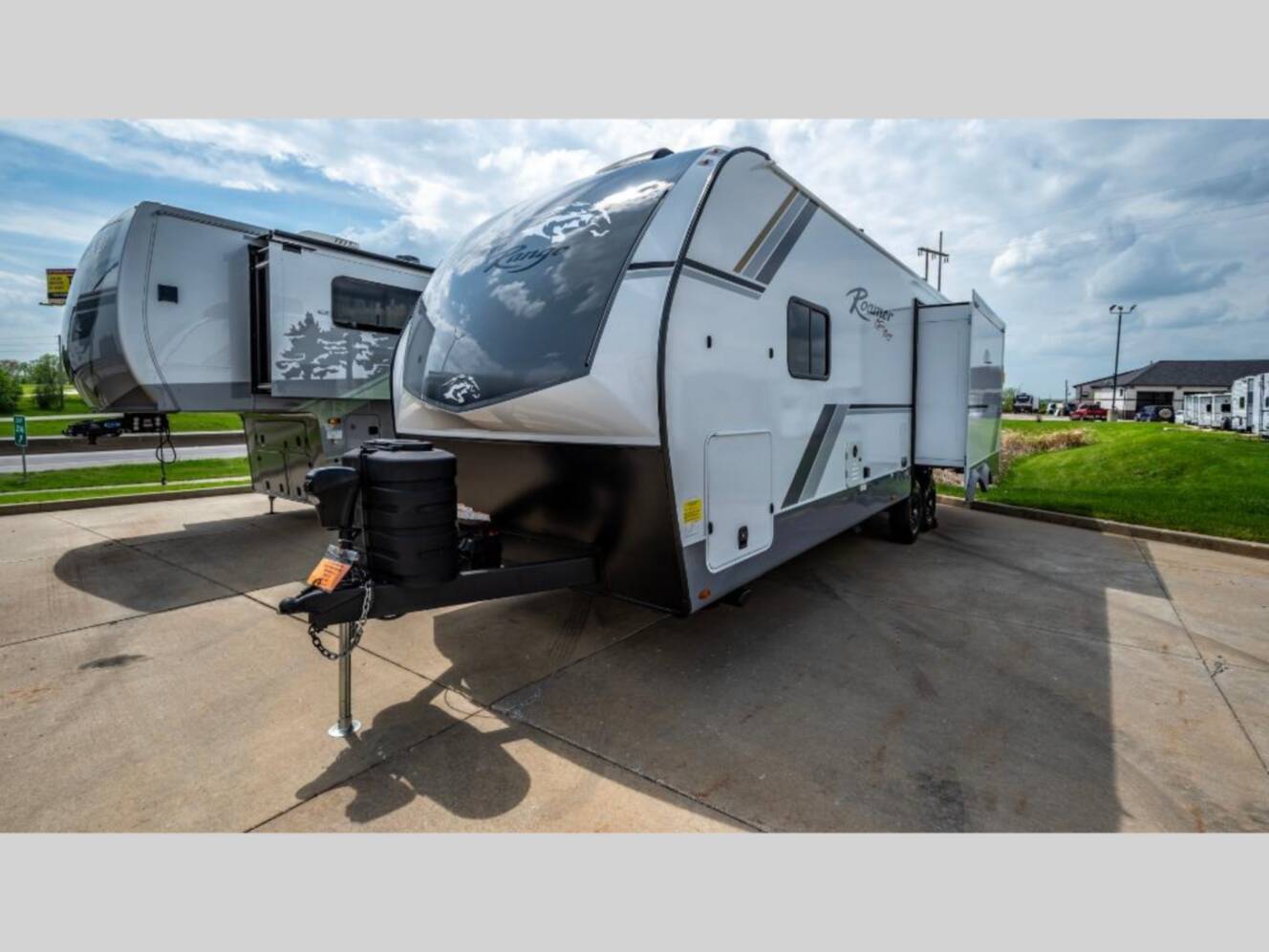 A photo of this 2026 Open Range Rv Roamer Light Duty 29RLTS