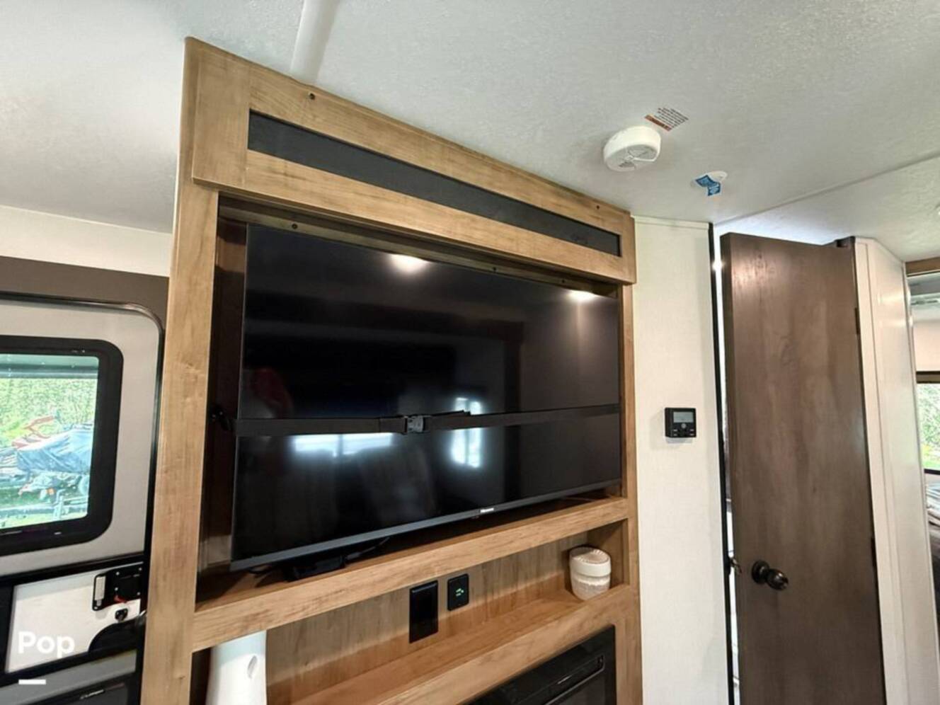 A photo of this 2024 Coachmen Freedom Express Ultra Lite 259FKDS