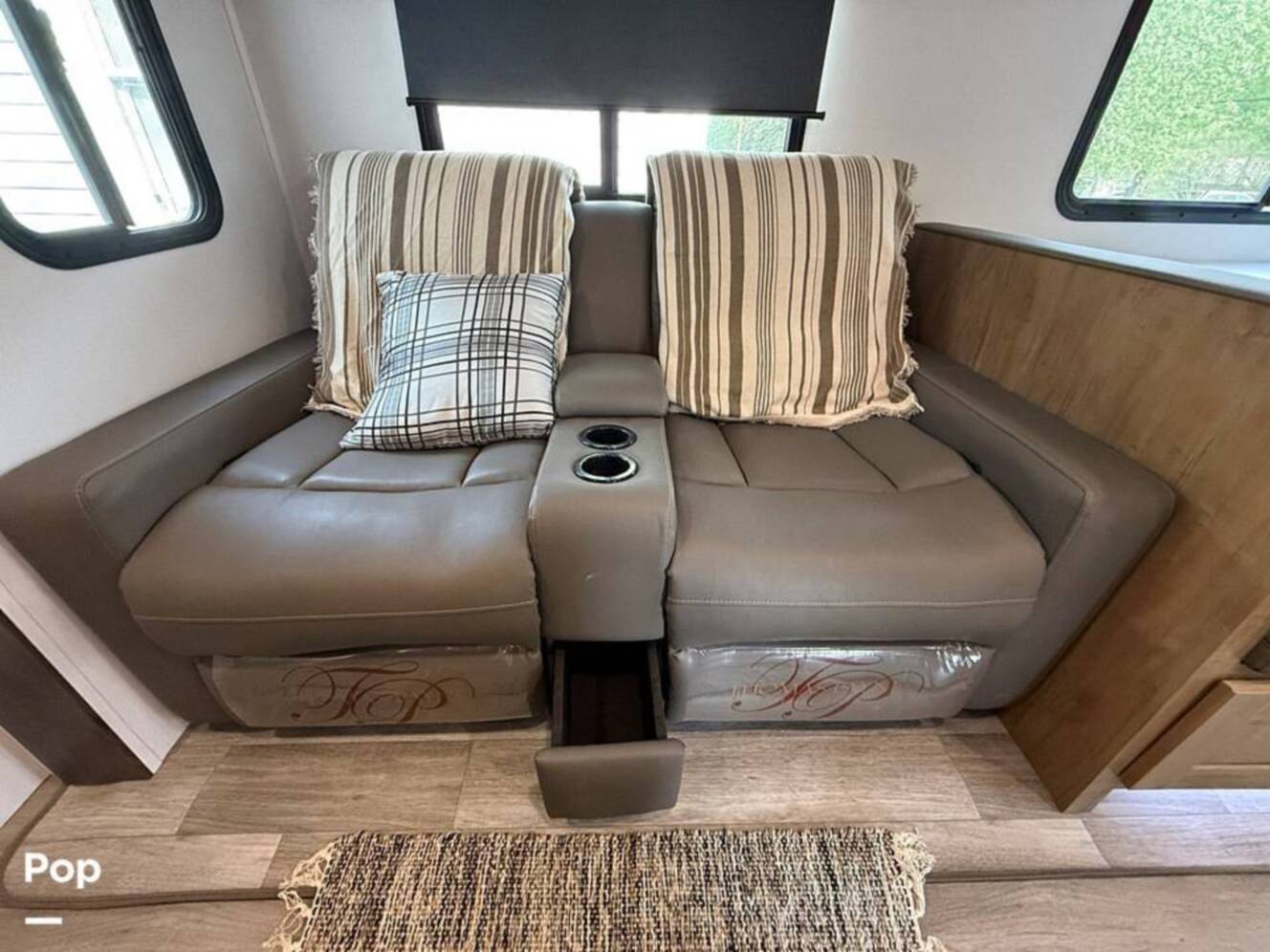 A photo of this 2024 Coachmen Freedom Express Ultra Lite 259FKDS