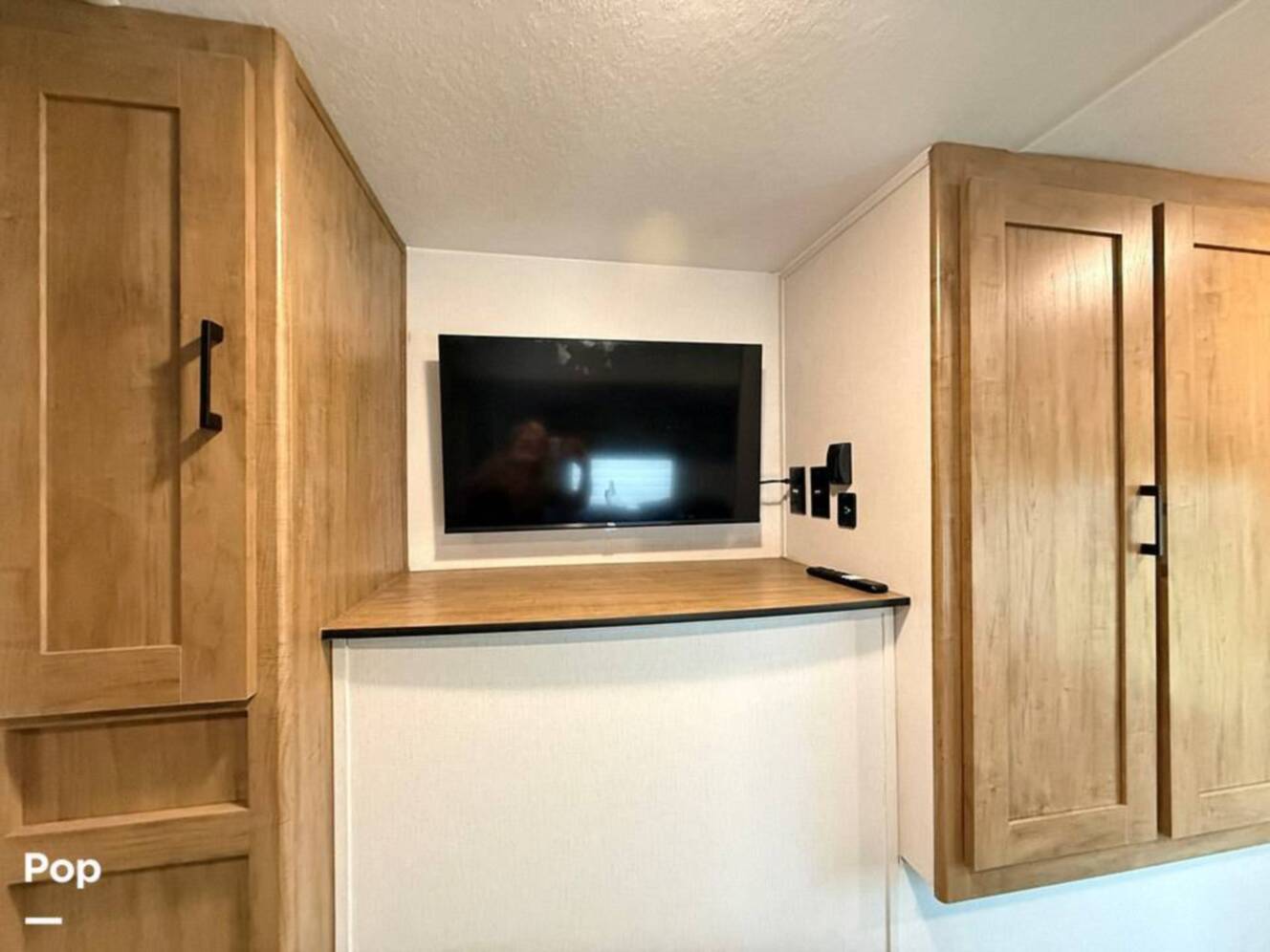 A photo of this 2024 Coachmen Freedom Express Ultra Lite 259FKDS