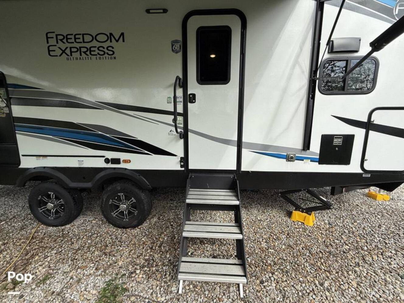 A photo of this 2024 Coachmen Freedom Express Ultra Lite 259FKDS