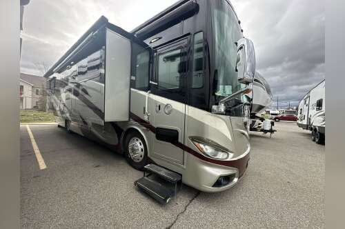 2019 Tiffin Motorhomes Phaeton 37BH in west seneca NY
