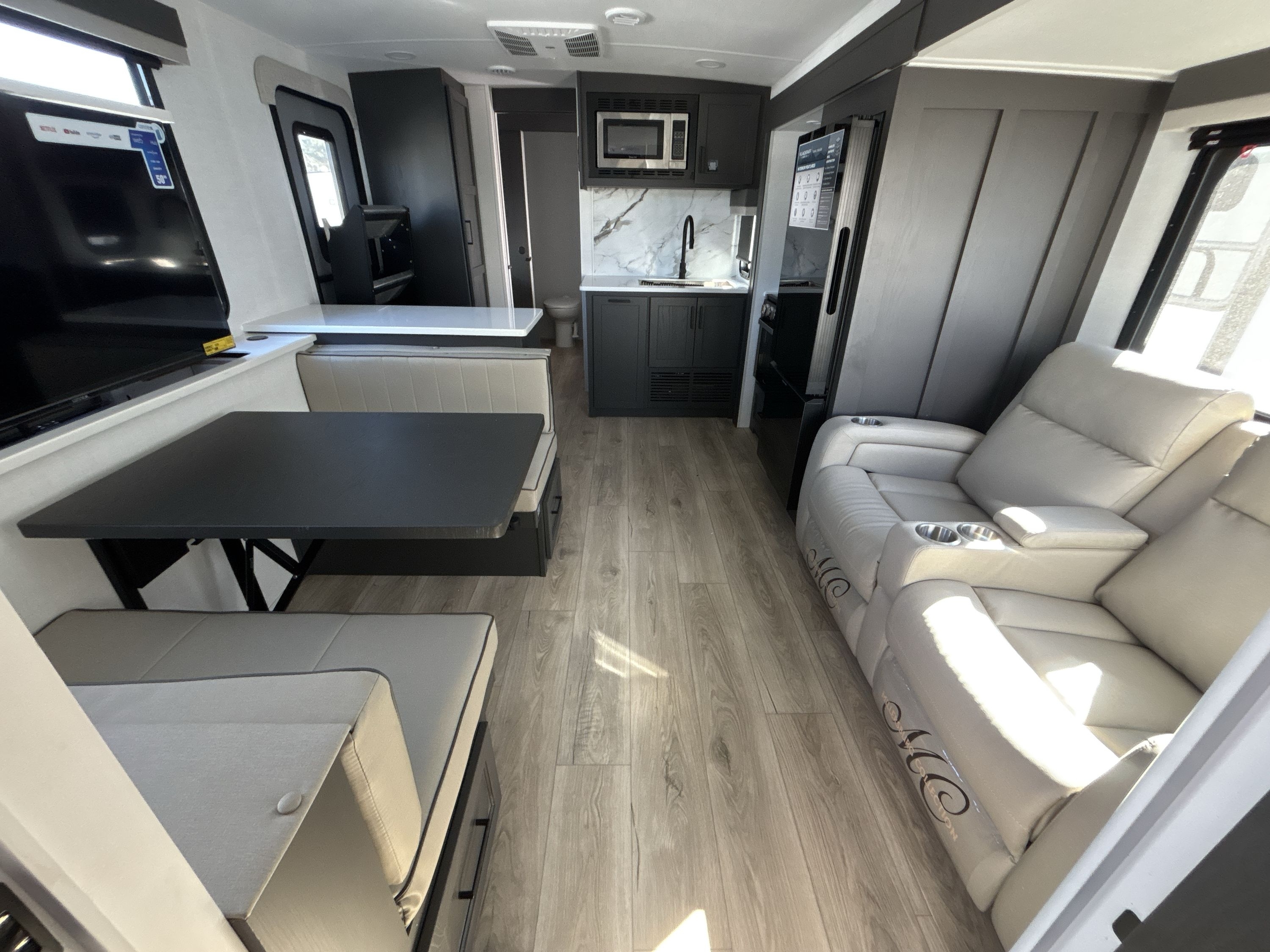 2026 Forest River FLAGSTAFF SUPER LITE 29DBH in hope mills NC