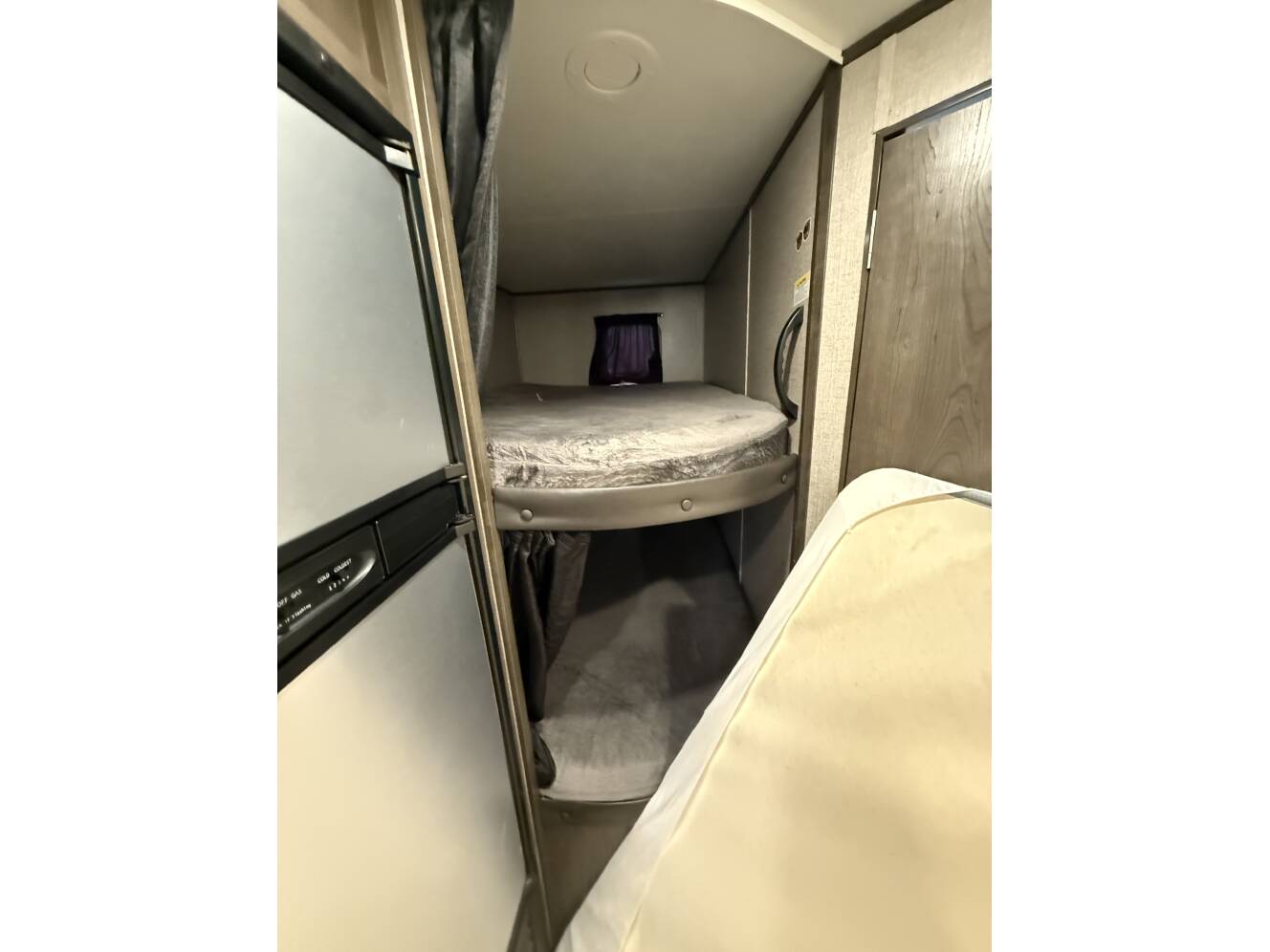 A photo of this 2020 Jayco JAY FLIGHT SLX 224BH