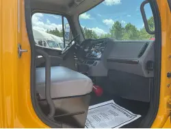 2019 FREIGHTLINER BUSINESS CLASS M2 106