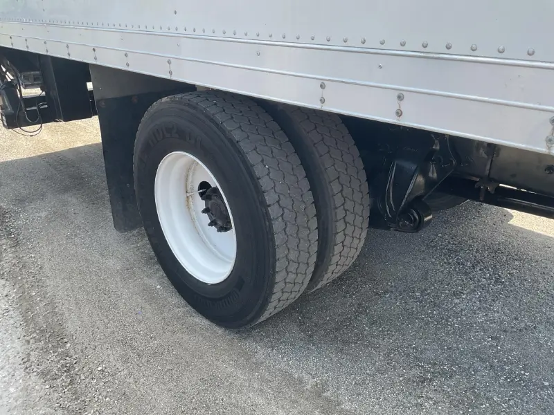 2019 FREIGHTLINER BUSINESS CLASS M2 106
