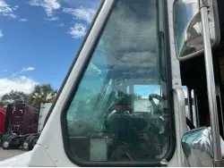 2019 Freightliner MT556