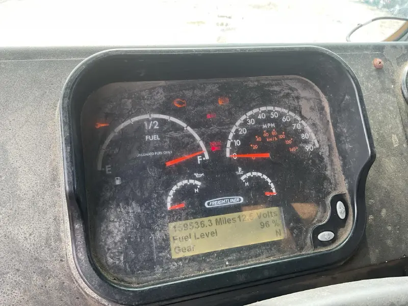 2019 Freightliner MT556