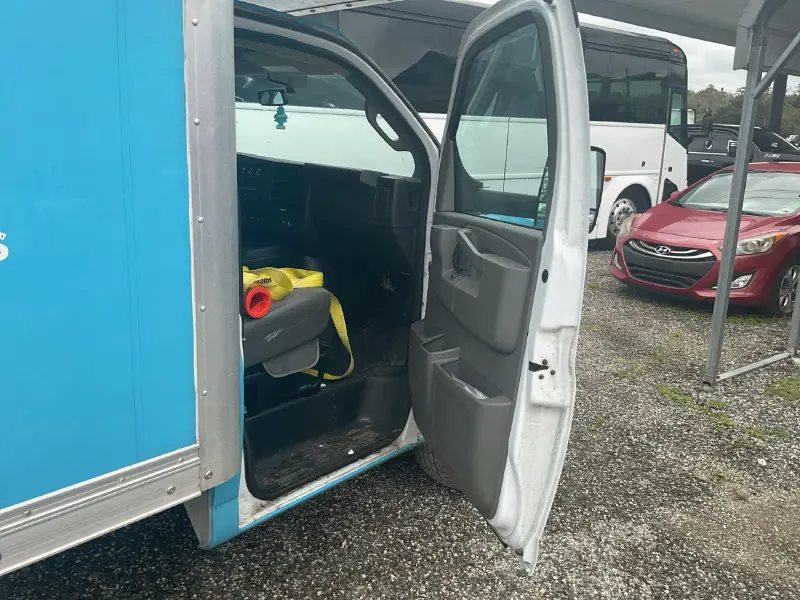 2023 CHEVROLET EXPRESS