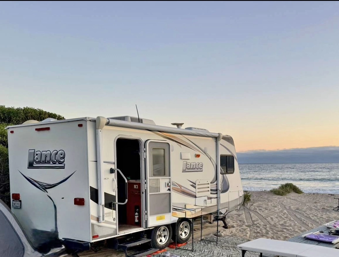 2012 Lance 1685 Travel Trailer RV