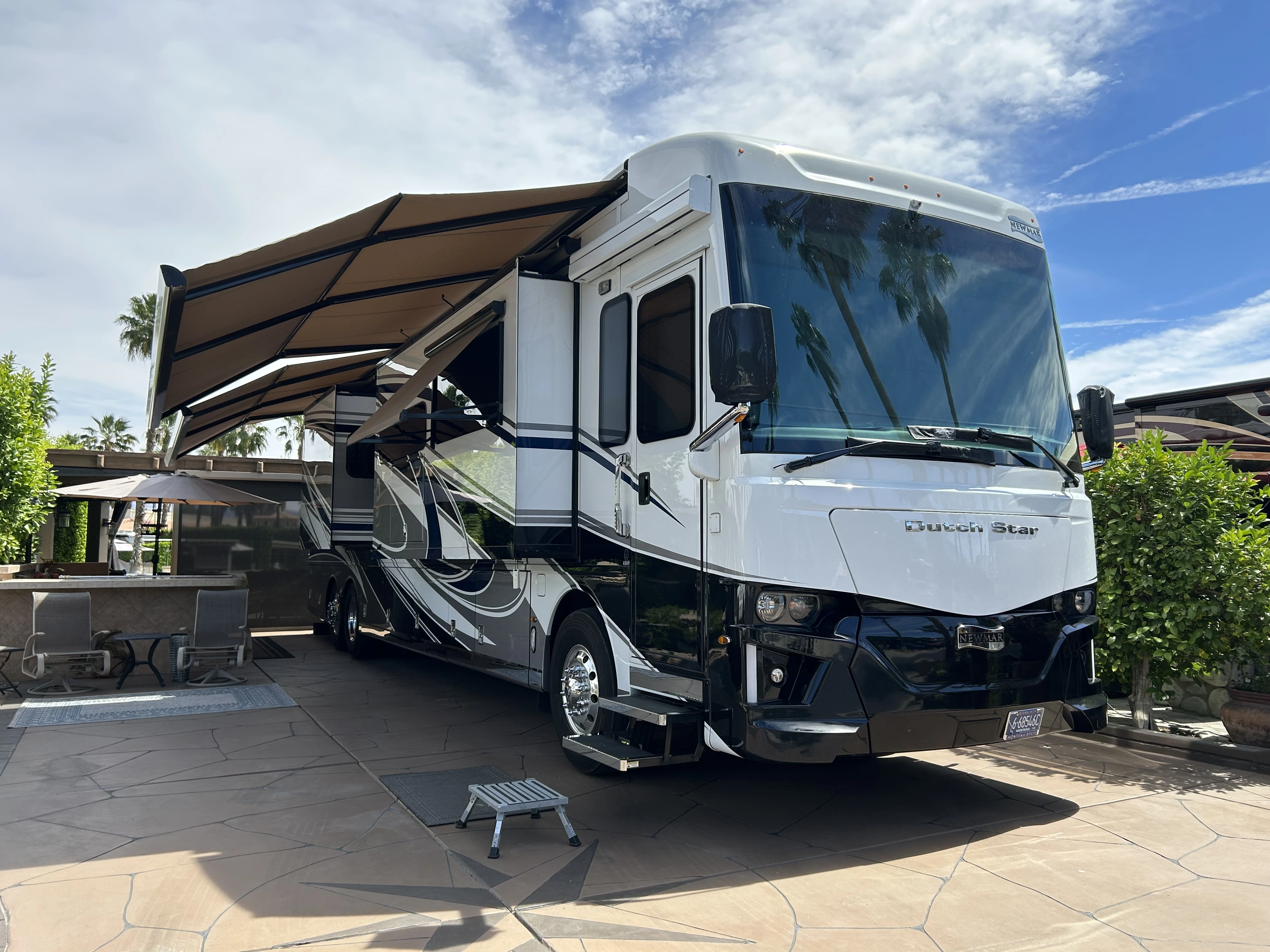 2021 Newmar DUTCH STAR 4369 RV