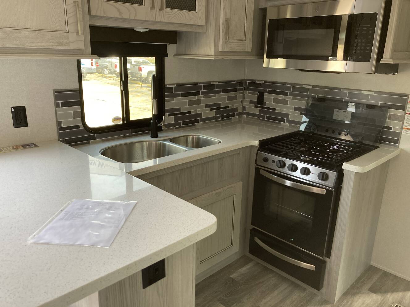 A photo of this 2021 Keystone MONTANA HIGH COUNTRY 377FL