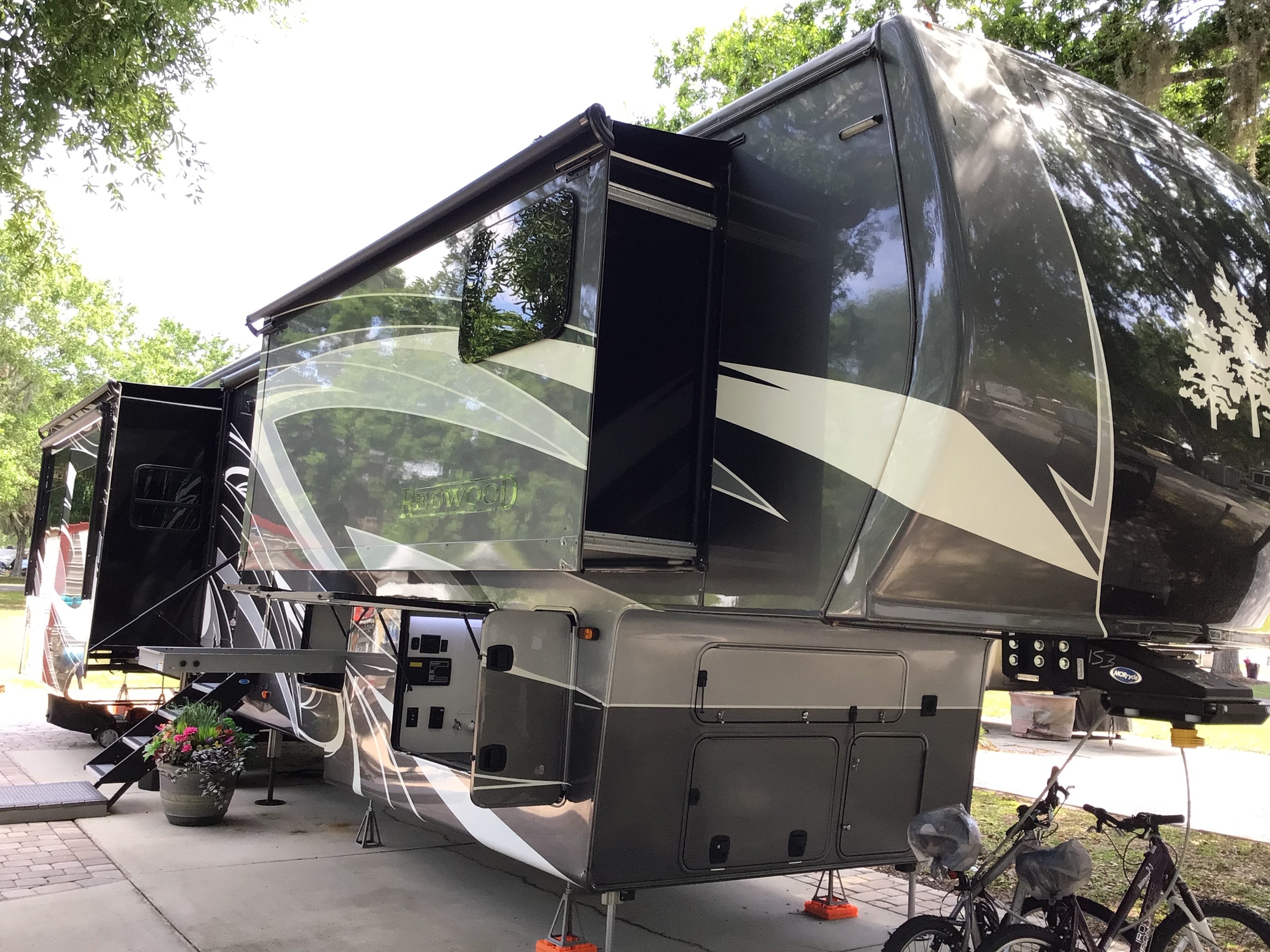 2024 Crossroads REDWOOD RW4120GK RV