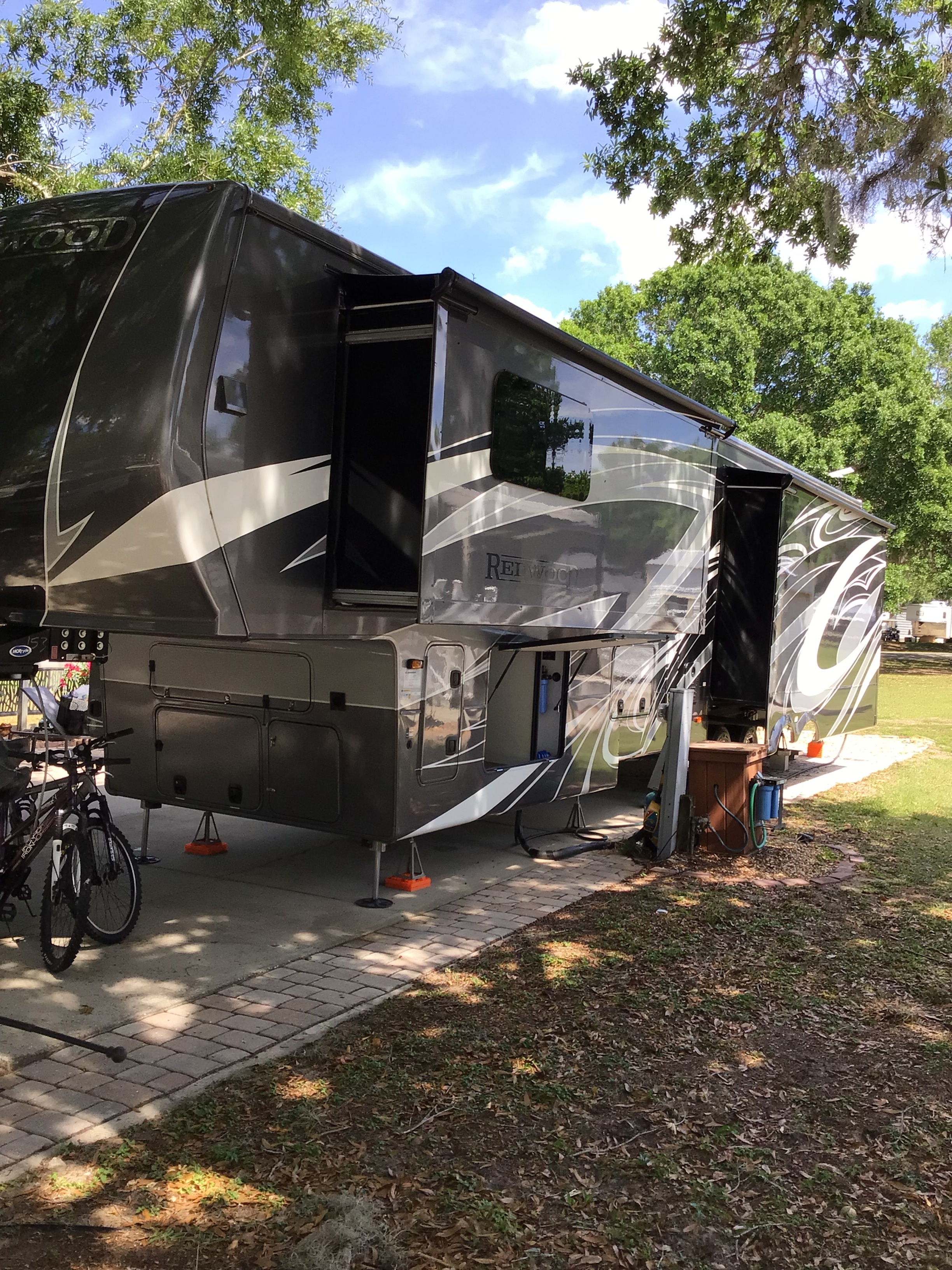 2024 Crossroads REDWOOD RW4120GK in citra FL