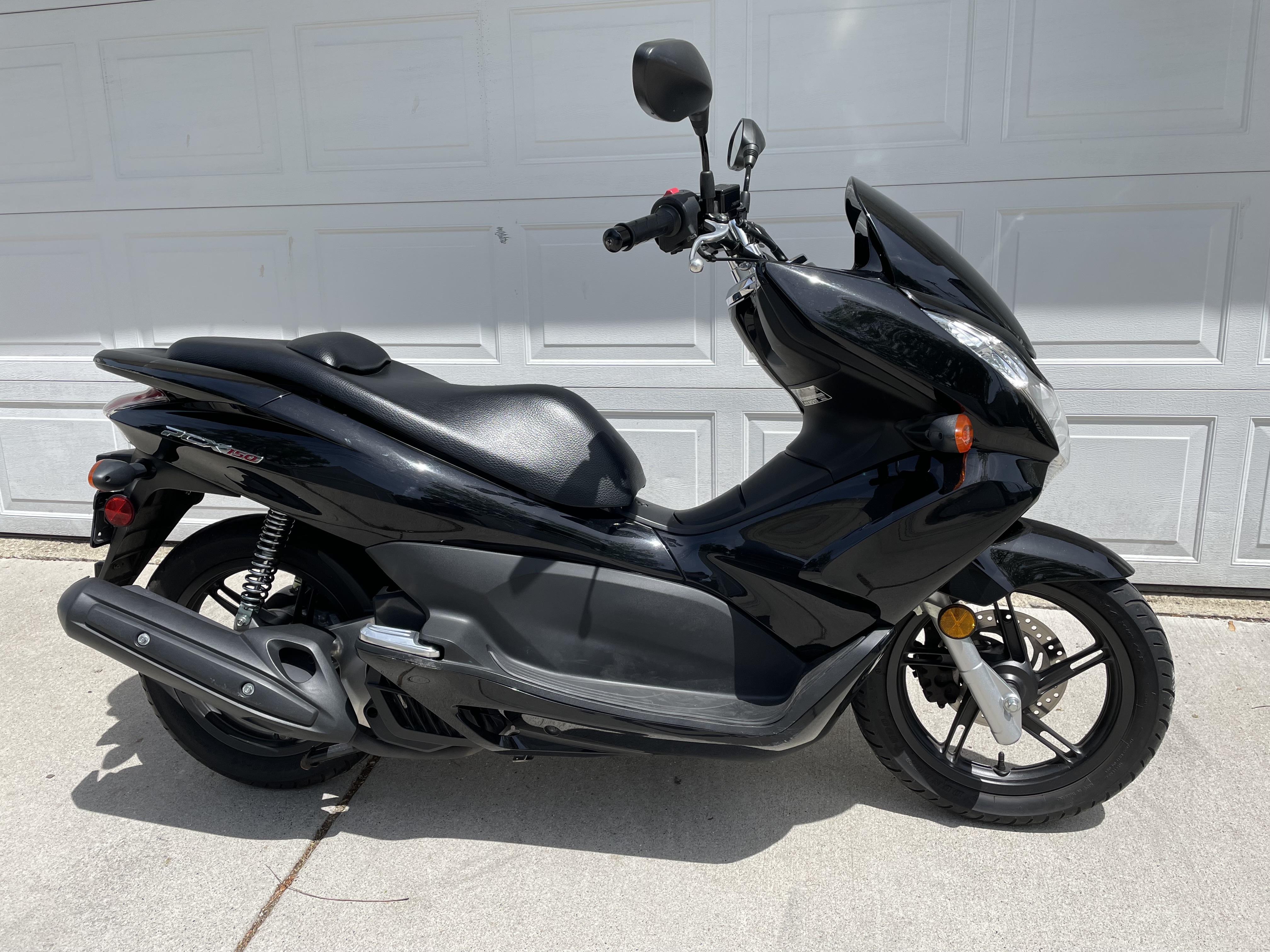 バイク pcx150 PCX/PCX150（JF56/KF18）-since 2014- - バイクの系譜
