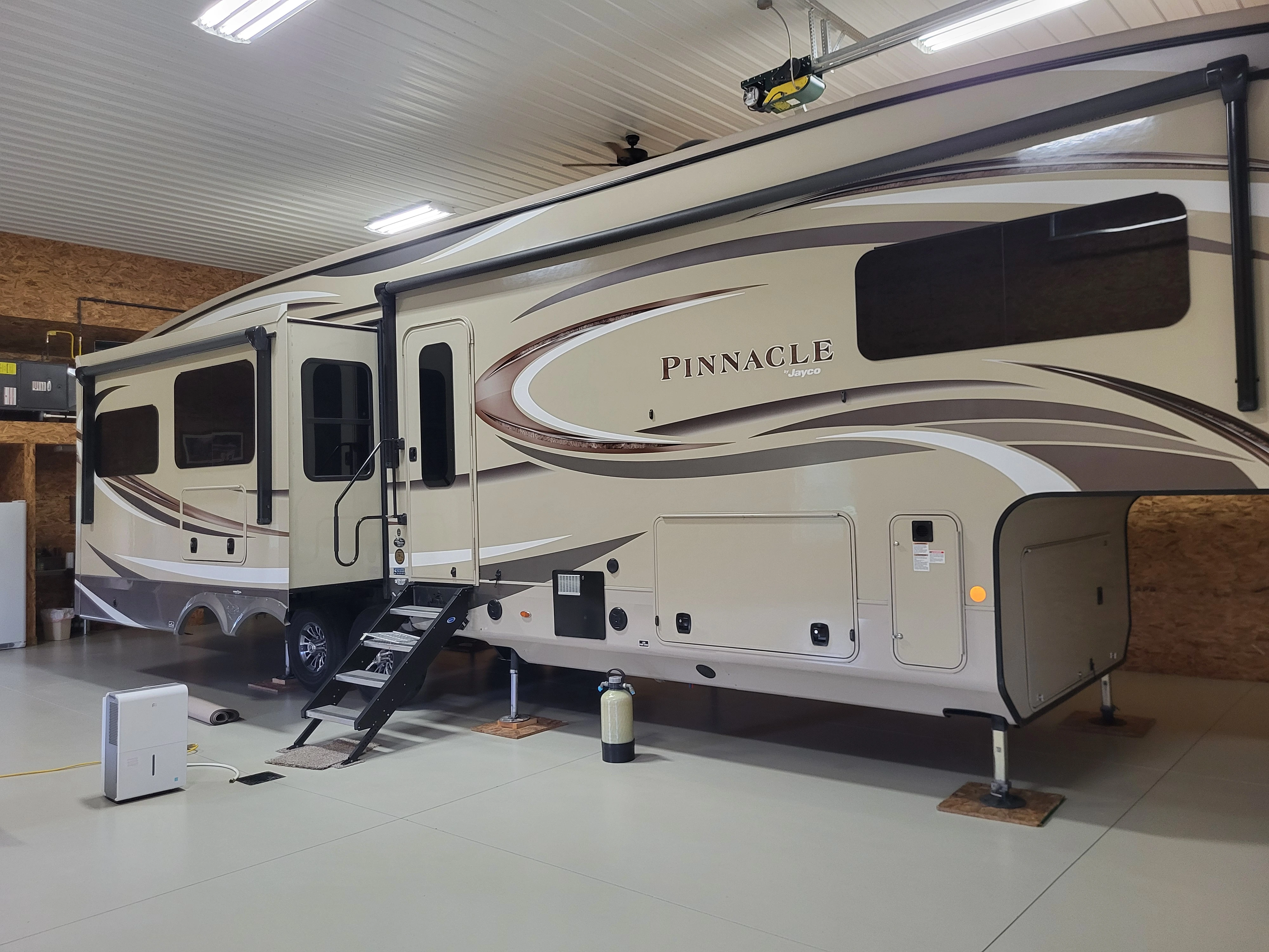 2019 Jayco PINNACLE 36SSWS RV