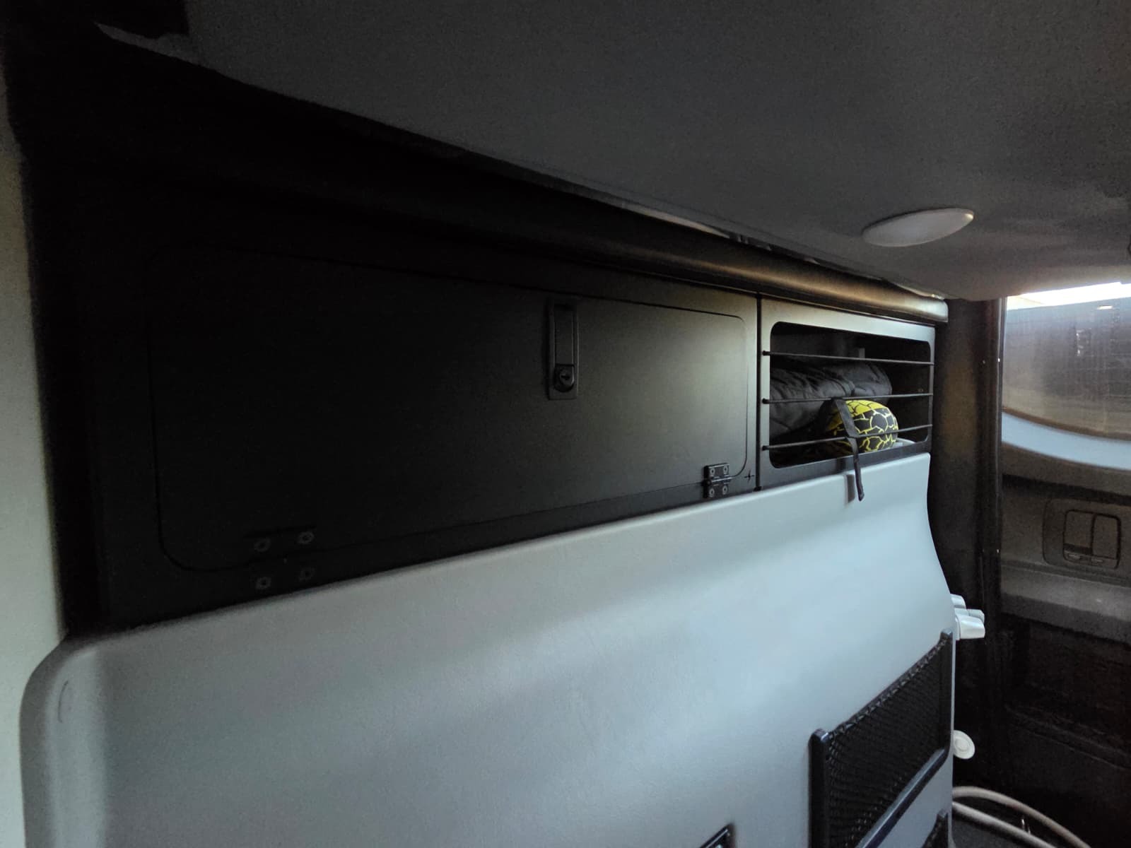 2023 Winnebago REVEL 44E in maplewood MO