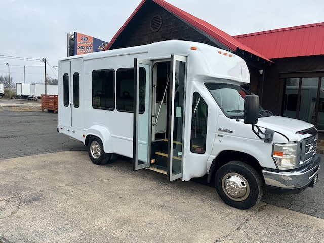 2012 FORD E350 in Winston Salem, NC