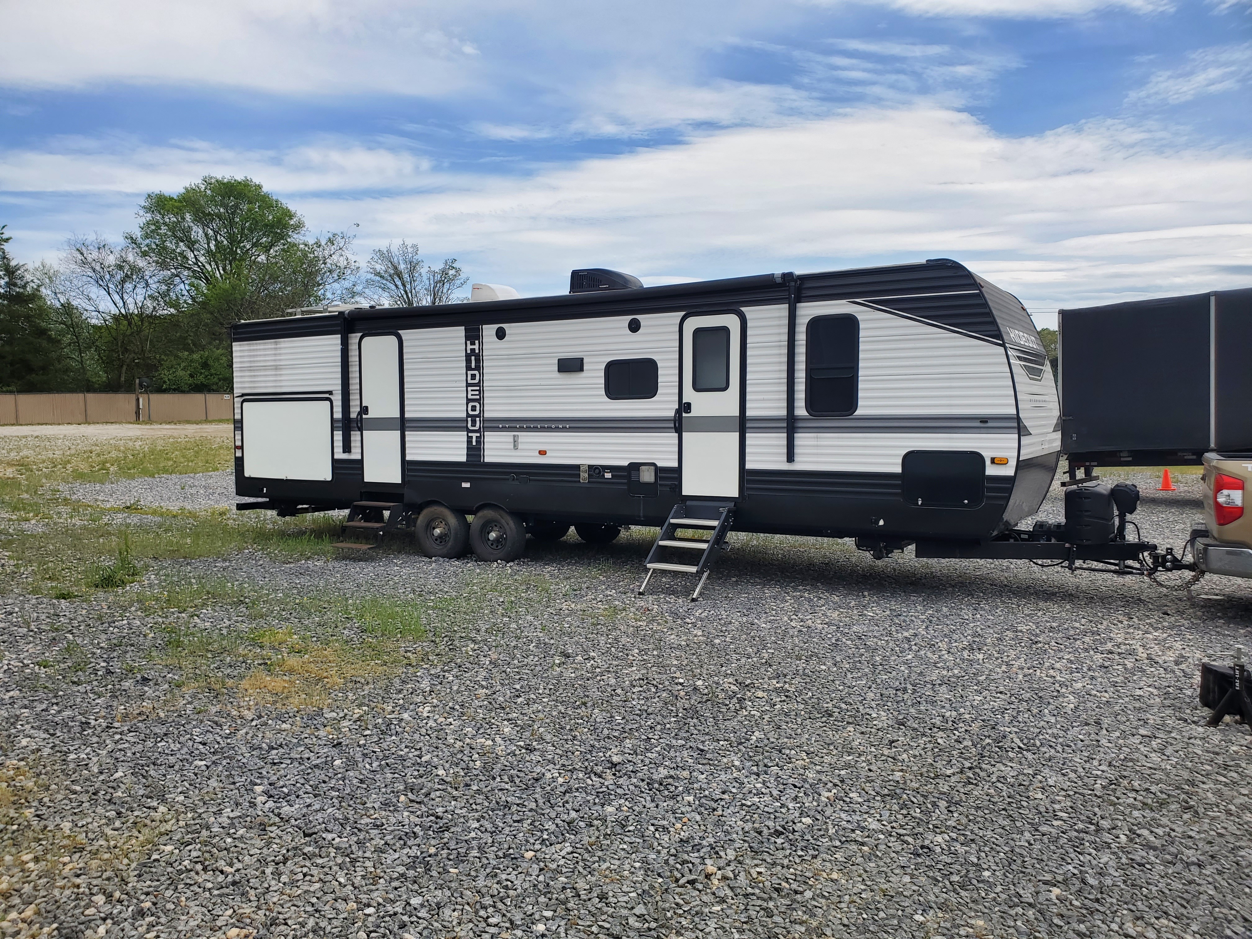 2022 Keystone HIDEOUT 318BR in bybee TN